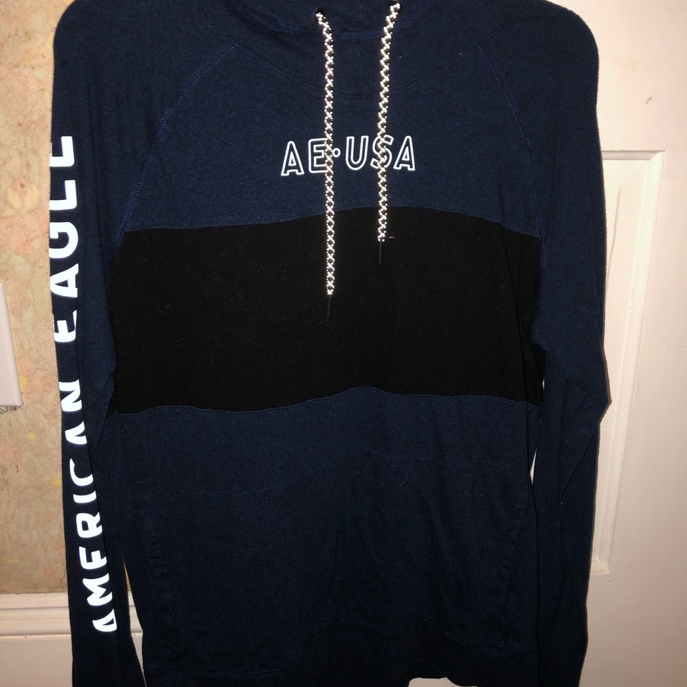 American eagle sweatshirt